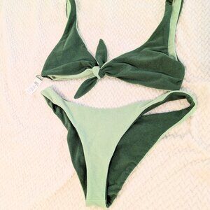 Daily Drills Scoop Bikini Tie Top Reversible Green Verde Sz Med NWOT
